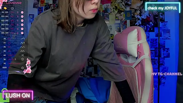 Snapshot of Chio_Mio chatting on 19, 9, 2025 Chio Mio online show from 19, 9, 2025