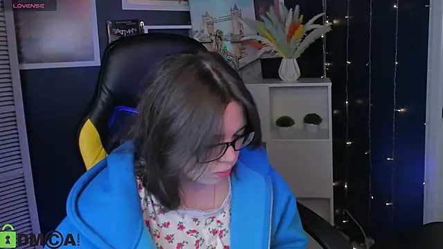 Snapshot of Chio_Mio chatting on 21, 9, 2025 Chio Mio online show from 21, 9, 2025