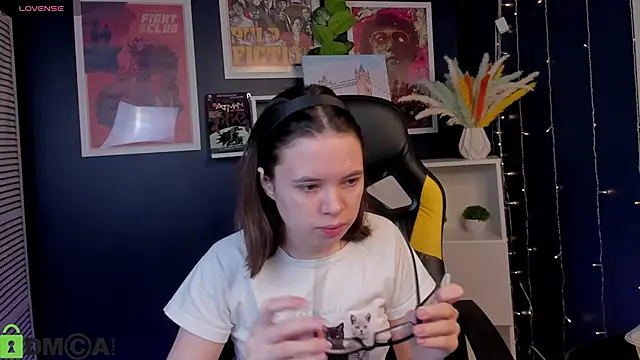 Snapshot of Chio_Mio chatting on 9, 10, 2025 Chio Mio online show from 9, 10, 2025