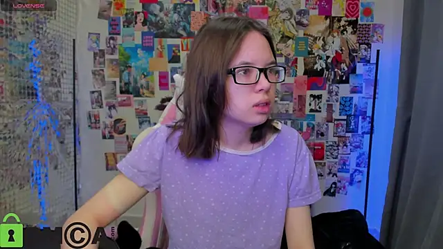 Snapshot of Chio_Mio chatting on 22, 10, 2025 Chio Mio online show from 22, 10, 2025