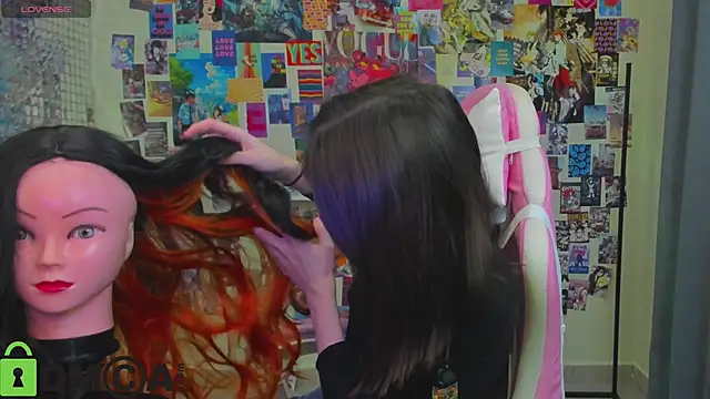 Snapshot of Chio_Mio chatting on 30, 10, 2025 Chio Mio online show from 30, 10, 2025