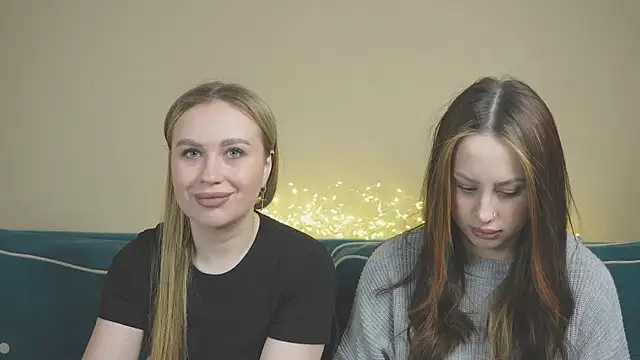 girlstirp online show from 11, 3, 2025