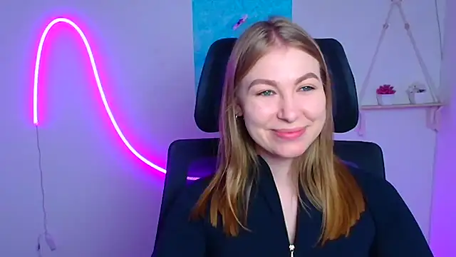 Snapshot of Dana_flowers chatting on 7, 3, 2026 Dana flowers online show from 7, 3, 2026