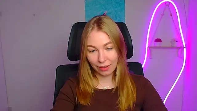 Snapshot of Dana_flowers chatting on 2, 4, 2026 Dana flowers online show from 2, 4, 2026