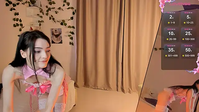 Snapshot of Bella__Faith chatting on 9, 3, 2025 Bella  Faith online show from 9, 3, 2025