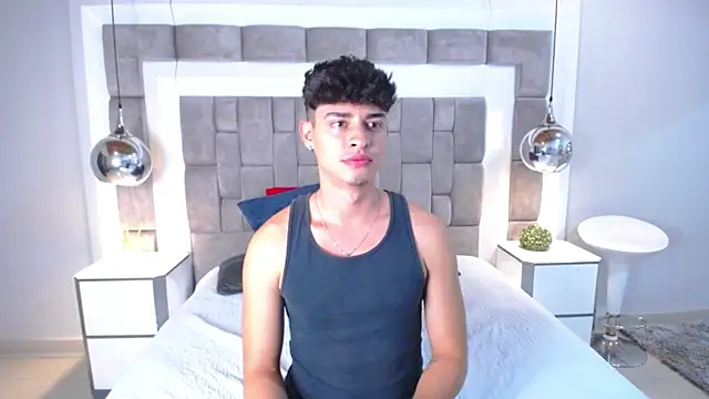 Snapshot of DrakeCollinss chatting on 12, 2, 2025 DrakeCollinss online show from 12, 2, 2025