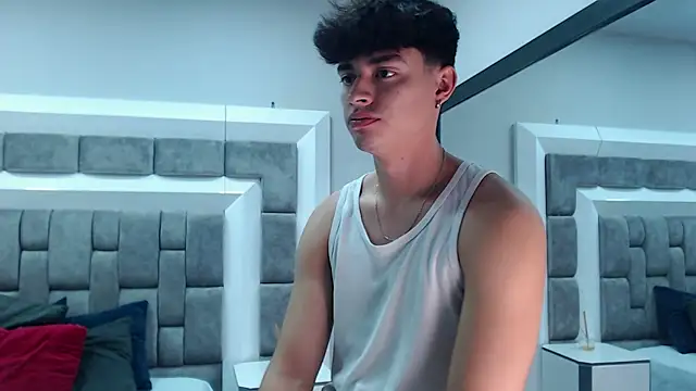 Snapshot of DrakeCollinss chatting on 19, 3, 2025 DrakeCollinss online show from 19, 3, 2025