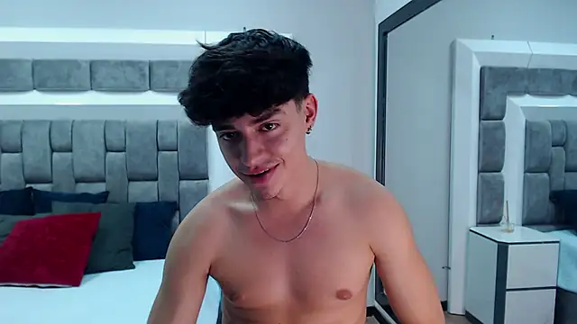 Snapshot of DrakeCollinss chatting on 21, 3, 2025 DrakeCollinss online show from 21, 3, 2025