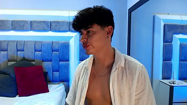 Snapshot of DrakeCollinss chatting on 21, 3, 2025 DrakeCollinss online show from 21, 3, 2025