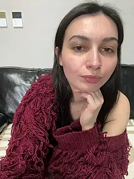 lunalovelee online show from 8, 4, 2026