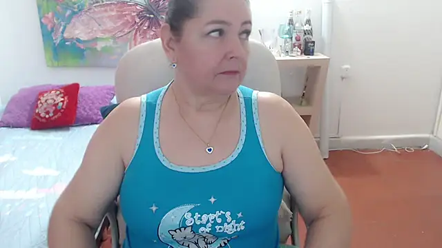 Snapshot of leonela_69 chatting on 5, 3, 2026 leonela 69 online show from 5, 3, 2026