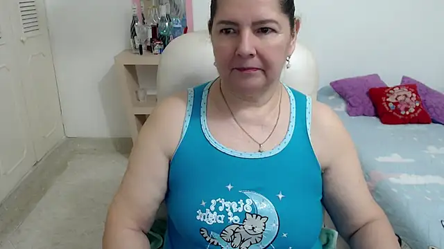 Snapshot of leonela_69 chatting on 2, 4, 2026 leonela 69 online show from 2, 4, 2026