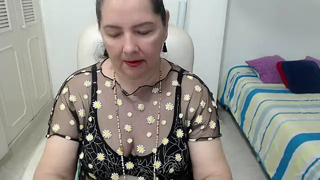 Snapshot of leonela_69 chatting on 19, 5, 2026 leonela 69 online show from 19, 5, 2026