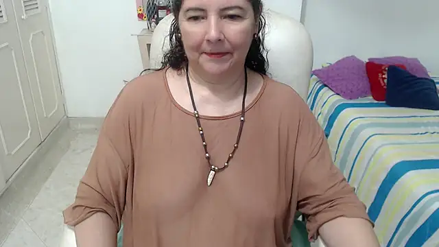 Snapshot of leonela_69 chatting on 22, 5, 2026 leonela 69 online show from 22, 5, 2026