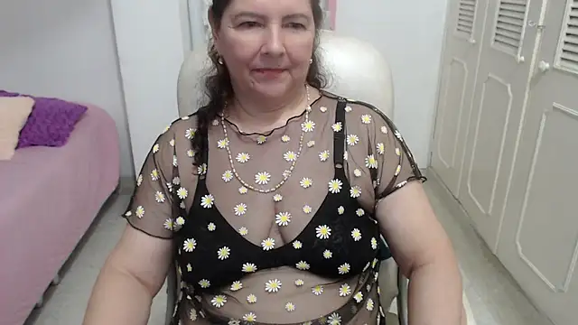 leonela 69 online show from 5, 7, 2026