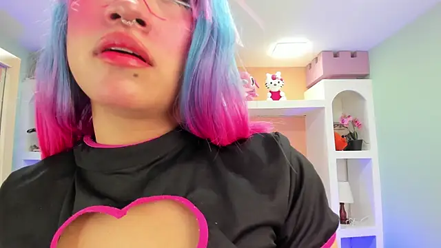 miss   megan online show from 7, 10, 2025