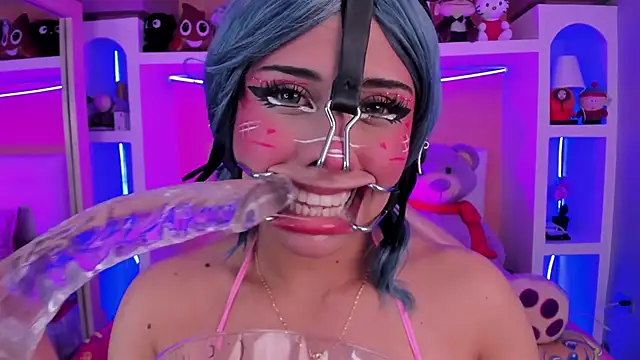 miss   megan online show from 19, 5, 2026