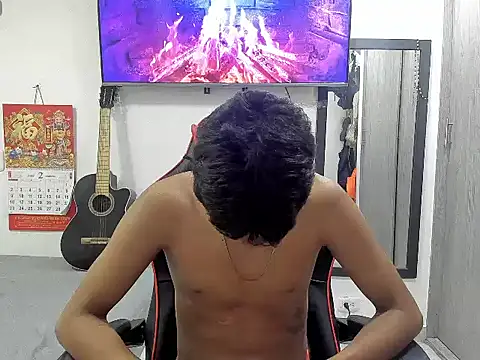 Snapshot of David_Gil19 chatting on 5, 3, 2025 David Gil19 online show from 5, 3, 2025