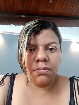 Aida-nicolle online show from 17, 2, 2025