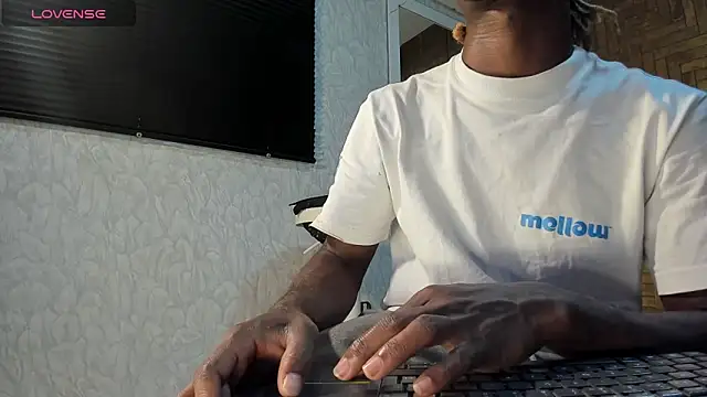 LooganX online show from 9, 3, 2025