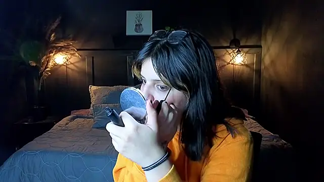 scarleth shadow online show from 14, 9, 2025