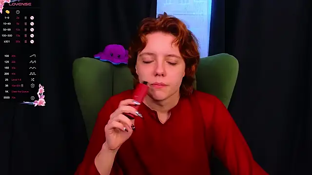 AmyGuerrero online show from 11, 9, 2025