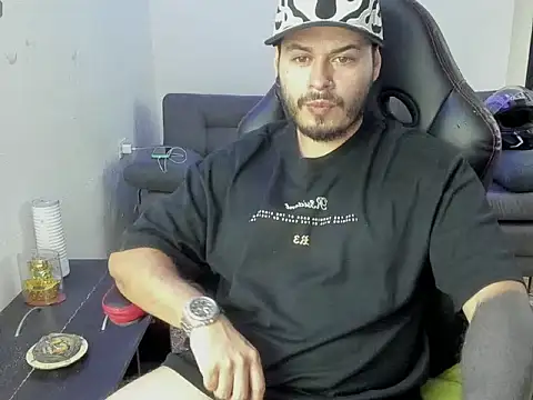 Snapshot of ragnar_lothbrok777 chatting on 4, 4, 2026 ragnar lothbrok777 online show from 4, 4, 2026