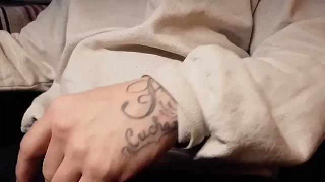 strongdude212 online show from 1, 2, 2026