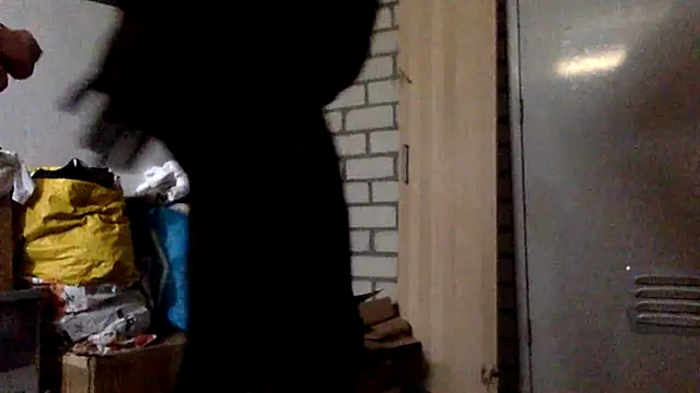 Bleueyez007 online show from 14, 5, 2026