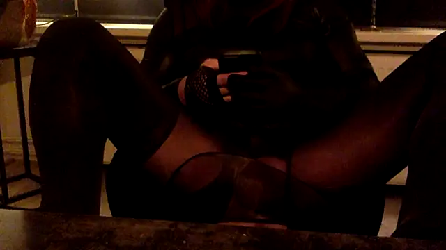 Bleueyez007 online show from 17, 5, 2026