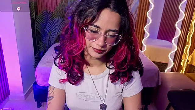 kristen tay online show from 7, 6, 2026
