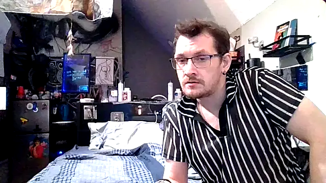 Sk00byJaXxX212 online show from 14, 5, 2026