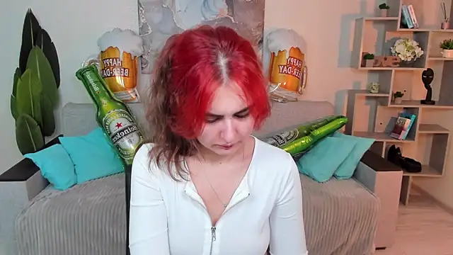 GabriellaMays online show from 21, 9, 2025