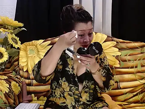 UrSweetClassyPinay online show from 3, 5, 2026