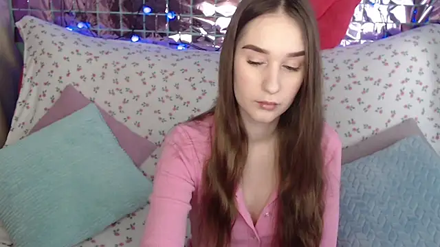 Snapshot of Margarettii chatting on 23, 3, 2025 Margarettii online show from 23, 3, 2025