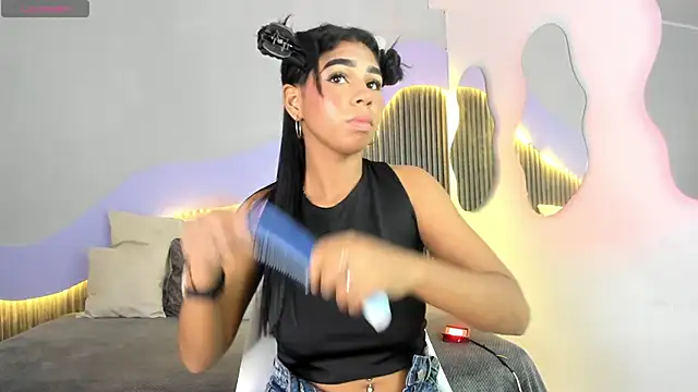 Snapshot of Lana_Starlett chatting on 8, 10, 2025 Lana Starlett online show from 8, 10, 2025