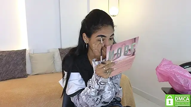 Snapshot of Lana_Starlett chatting on 17, 10, 2025 Lana Starlett online show from 17, 10, 2025