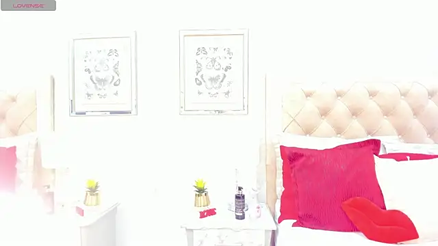 Snapshot of KimberlyBigBoobs chatting on 15, 4, 2026 KimberlyBigBoobs online show from 15, 4, 2026