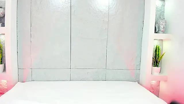 MiaMistrex online show from 28, 10, 2025