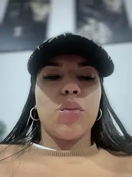 Naatalia online show from 3, 11, 2025