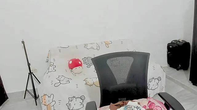 Naoko 7w7 online show from 11, 1, 2026