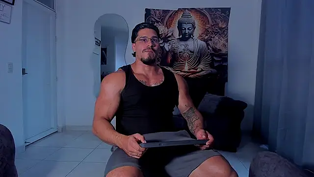 Valentino Dosantos  online show from 26, 9, 2025