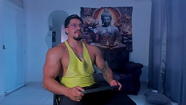 Valentino Dosantos  online show from 29, 9, 2025
