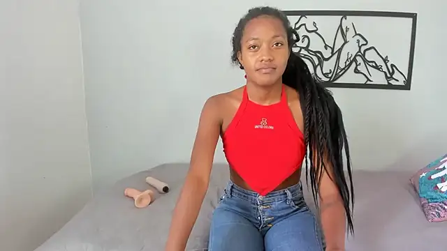 Snapshot of karina-lopez chatting on 27, 9, 2025 karina-lopez online show from 27, 9, 2025