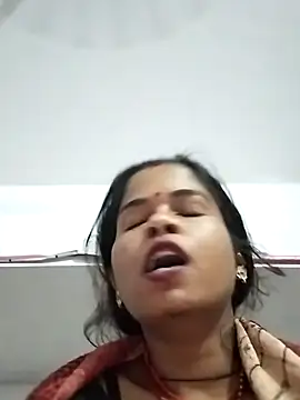 Snapshot of MEENA_ROY chatting on 13, 2, 2025 MEENA ROY online show from 13, 2, 2025