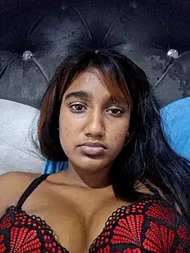 Snapshot of indianpink_lips chatting on 8, 4, 2026 indianpink lips online show from 8, 4, 2026