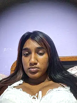Snapshot of indianpink_lips chatting on 12, 4, 2026 indianpink lips online show from 12, 4, 2026