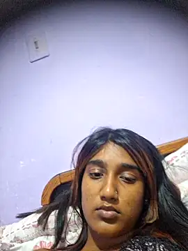 Snapshot of indianpink_lips chatting on 19, 4, 2026 indianpink lips online show from 19, 4, 2026