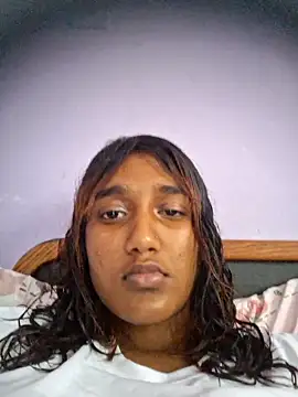 Snapshot of indianpink_lips chatting on 23, 4, 2026 indianpink lips online show from 23, 4, 2026