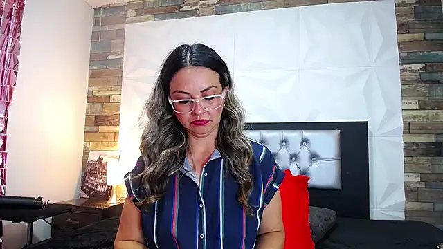 Snapshot of Azaahara_ chatting on 24, 2, 2025 Azaahara online show from 24, 2, 2025